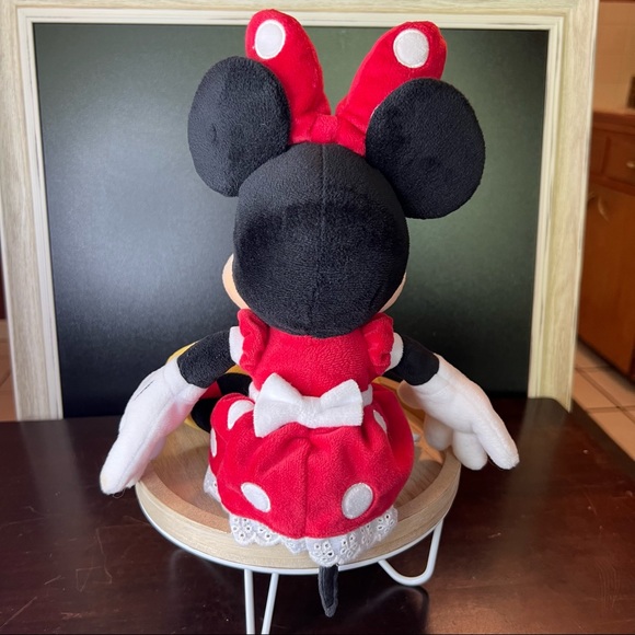 Disney Store Minnie Mouse Plush - Picture 5 of 7